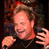 Rouven singt hoch!